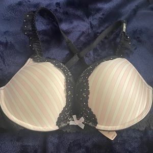 34C brand new Victoria secret Bra